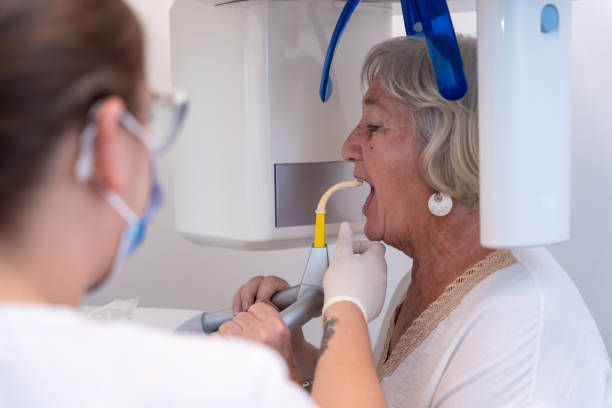 Best Emergency Treatment for Oral Infections in Elwood, KS