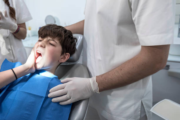 Best Emergency Cosmetic Dentistry (e.g., broken veneers) in Elwood, KS